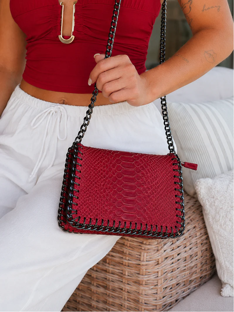 Bolso midi piel burdeos
