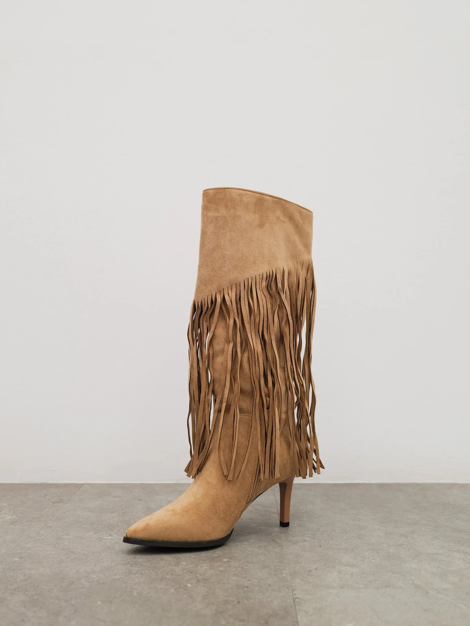 Botas flecos tacón fino beige - Image 3