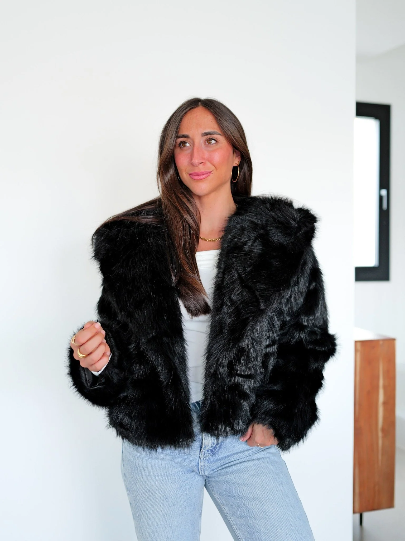 Chaqueta pelo solapa negra - Image 13
