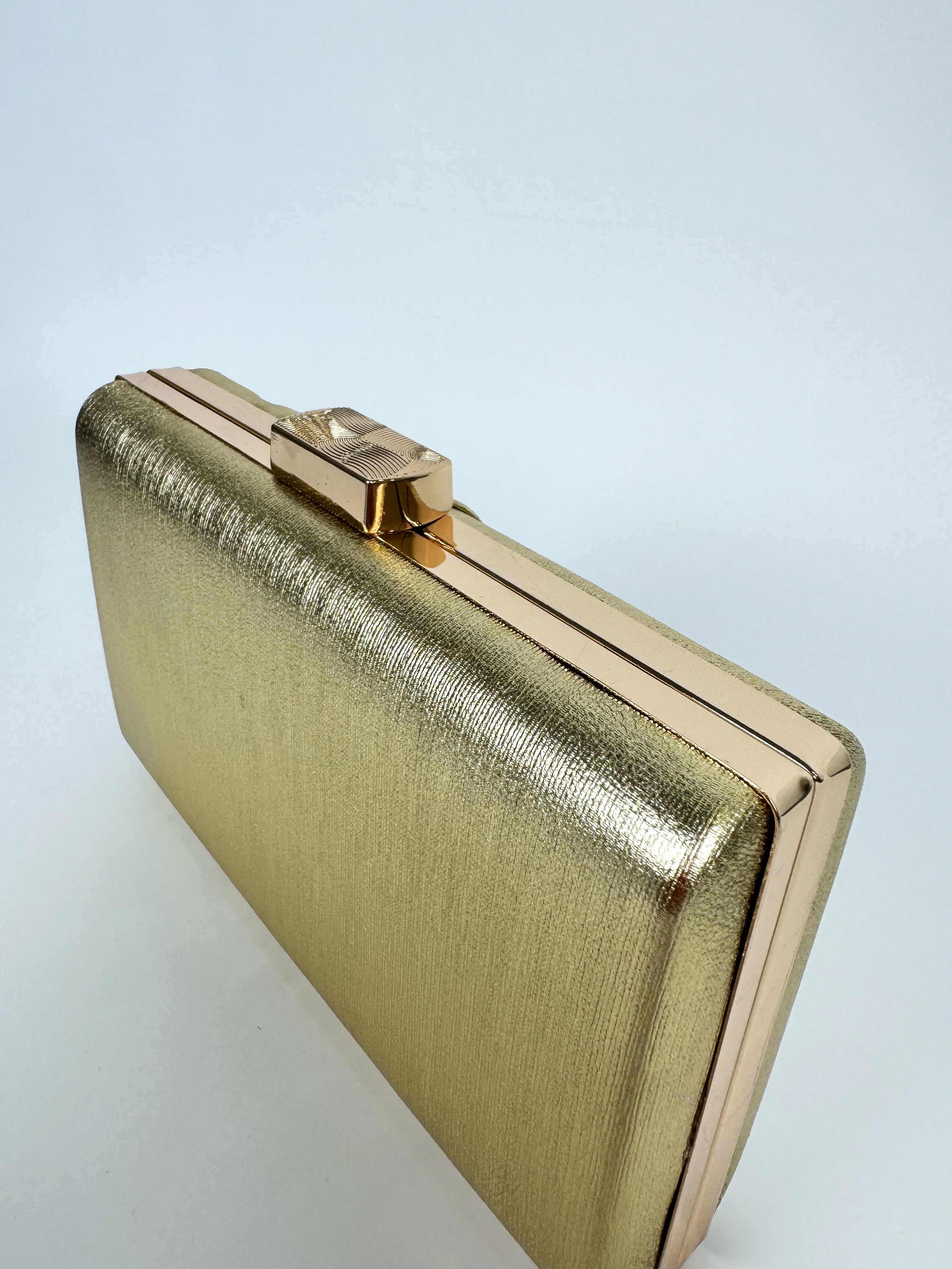 Clutch bandas dorado - Image 7