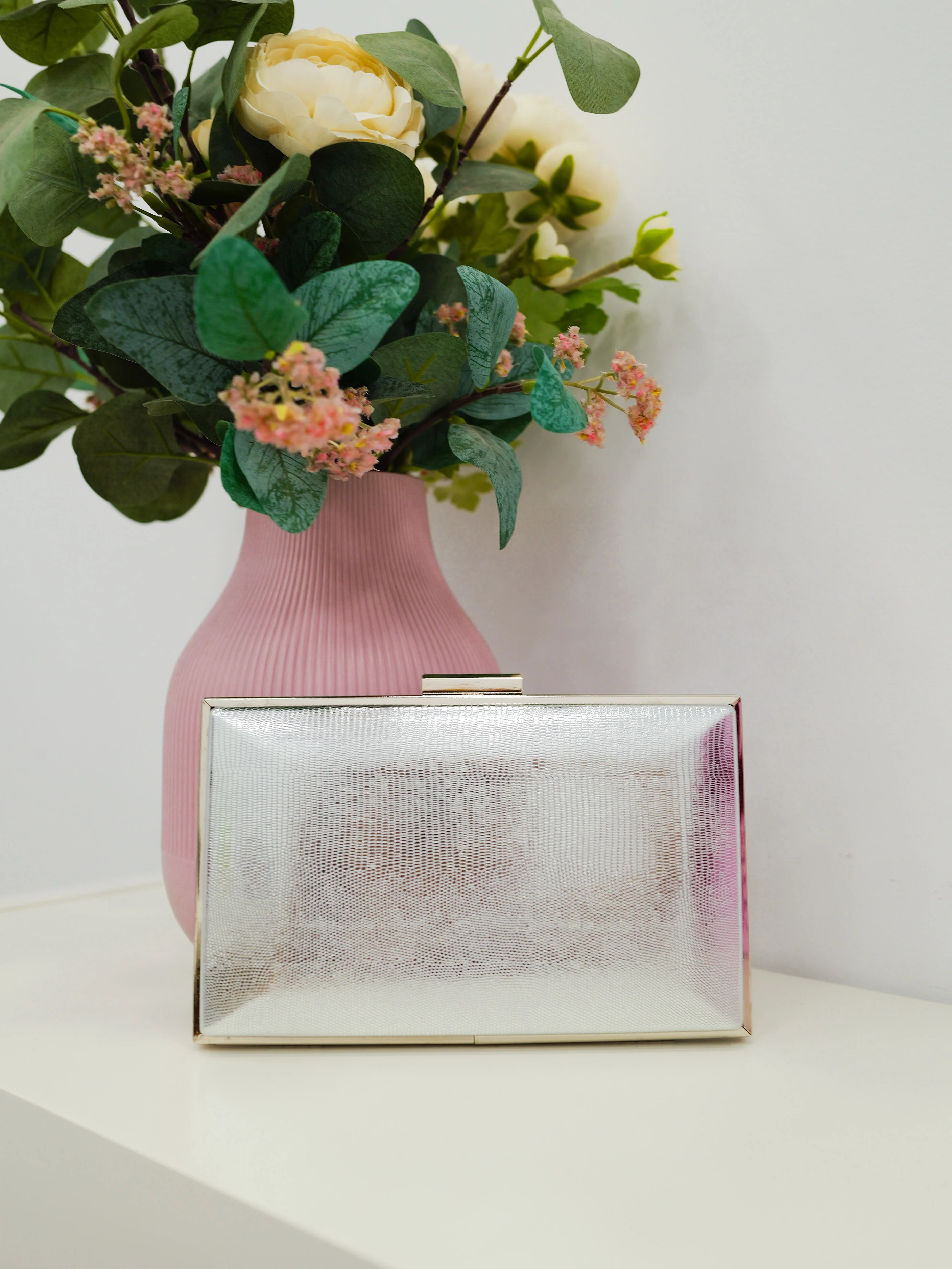 Clutch textura plateado - Image 5
