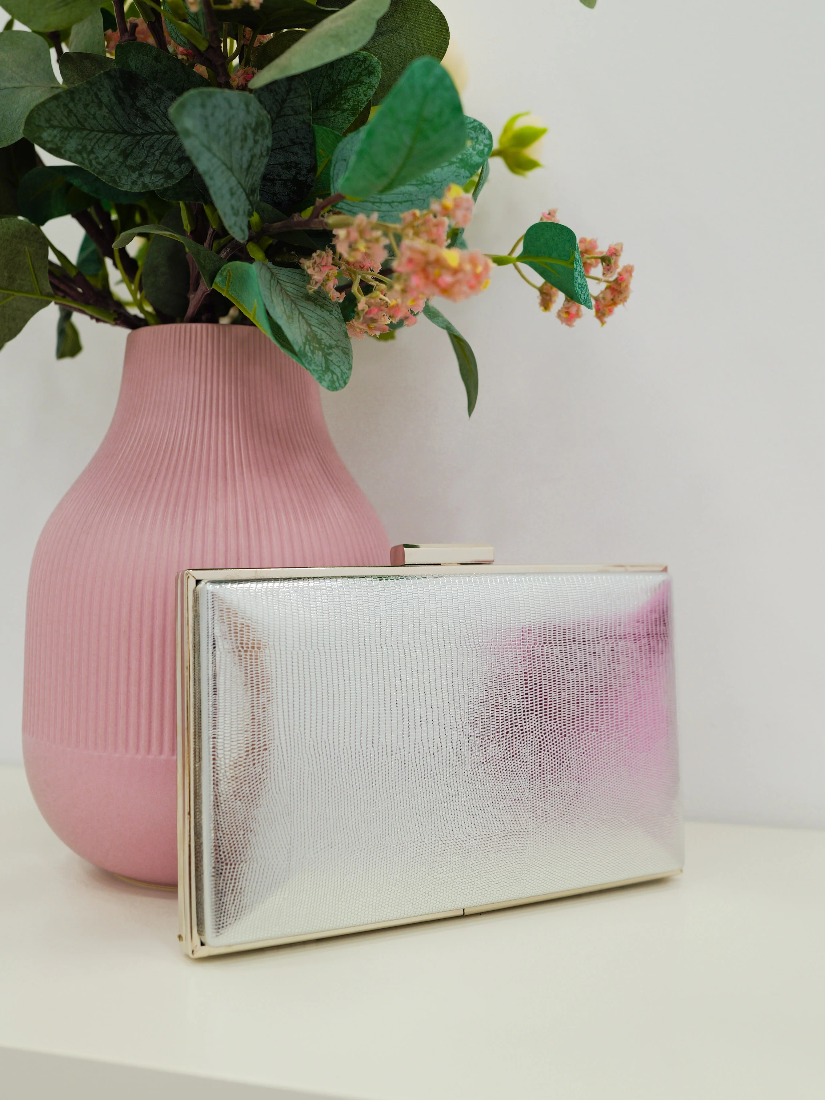 Clutch textura plateado - Image 6