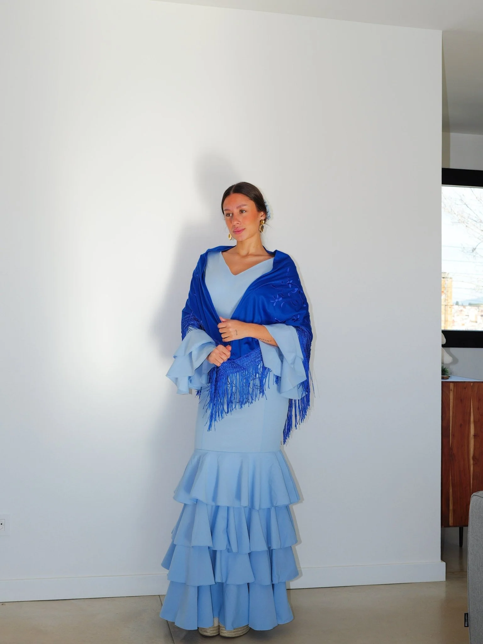 Mantón flamenca bordado flores klein - Image 9