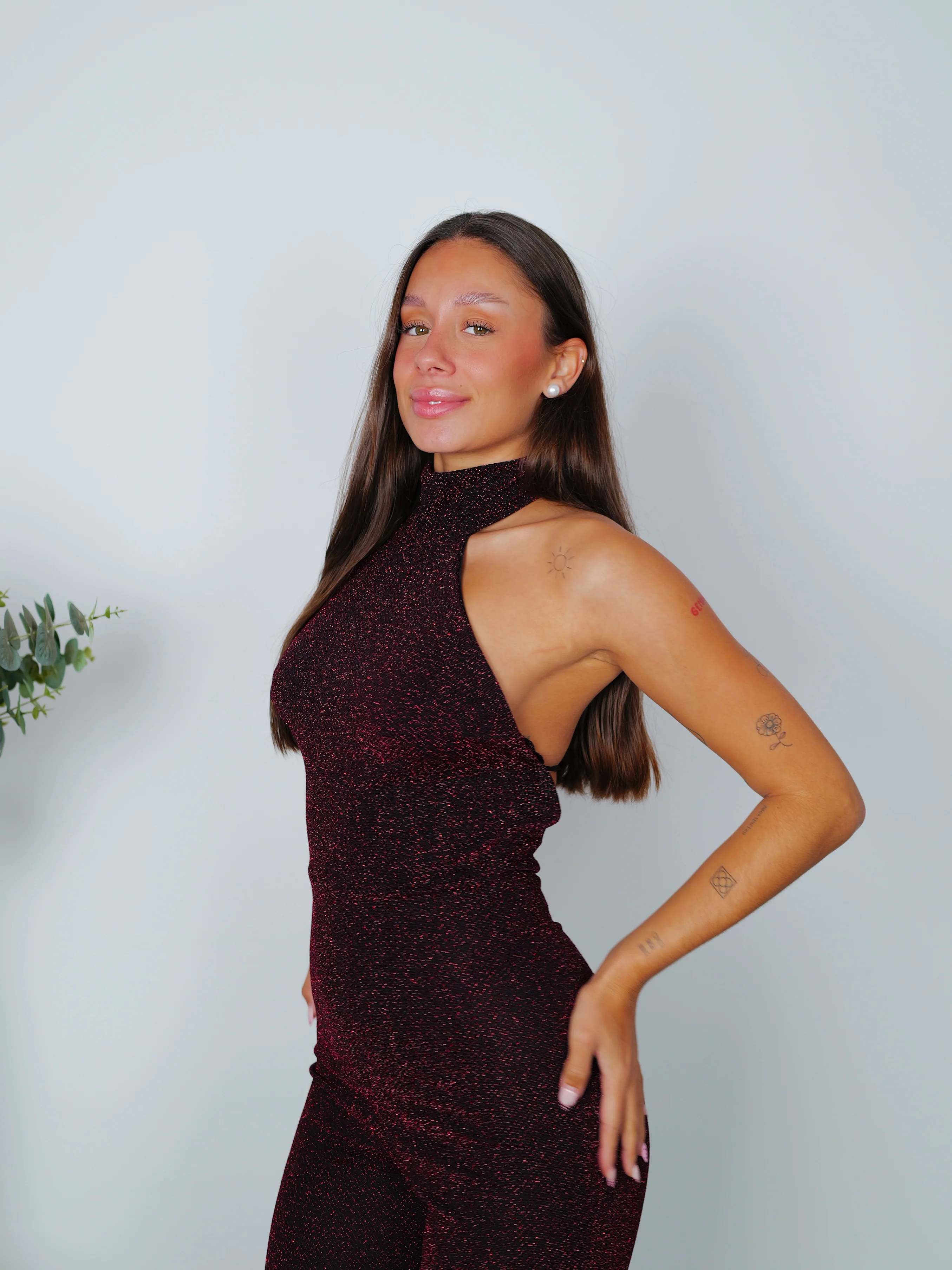 Mono lurex cuello halter burdeos - Image 3