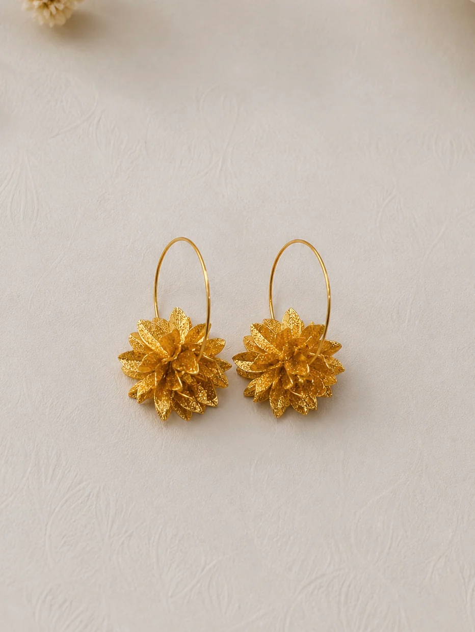 Pendientes flor dorado - Image 2
