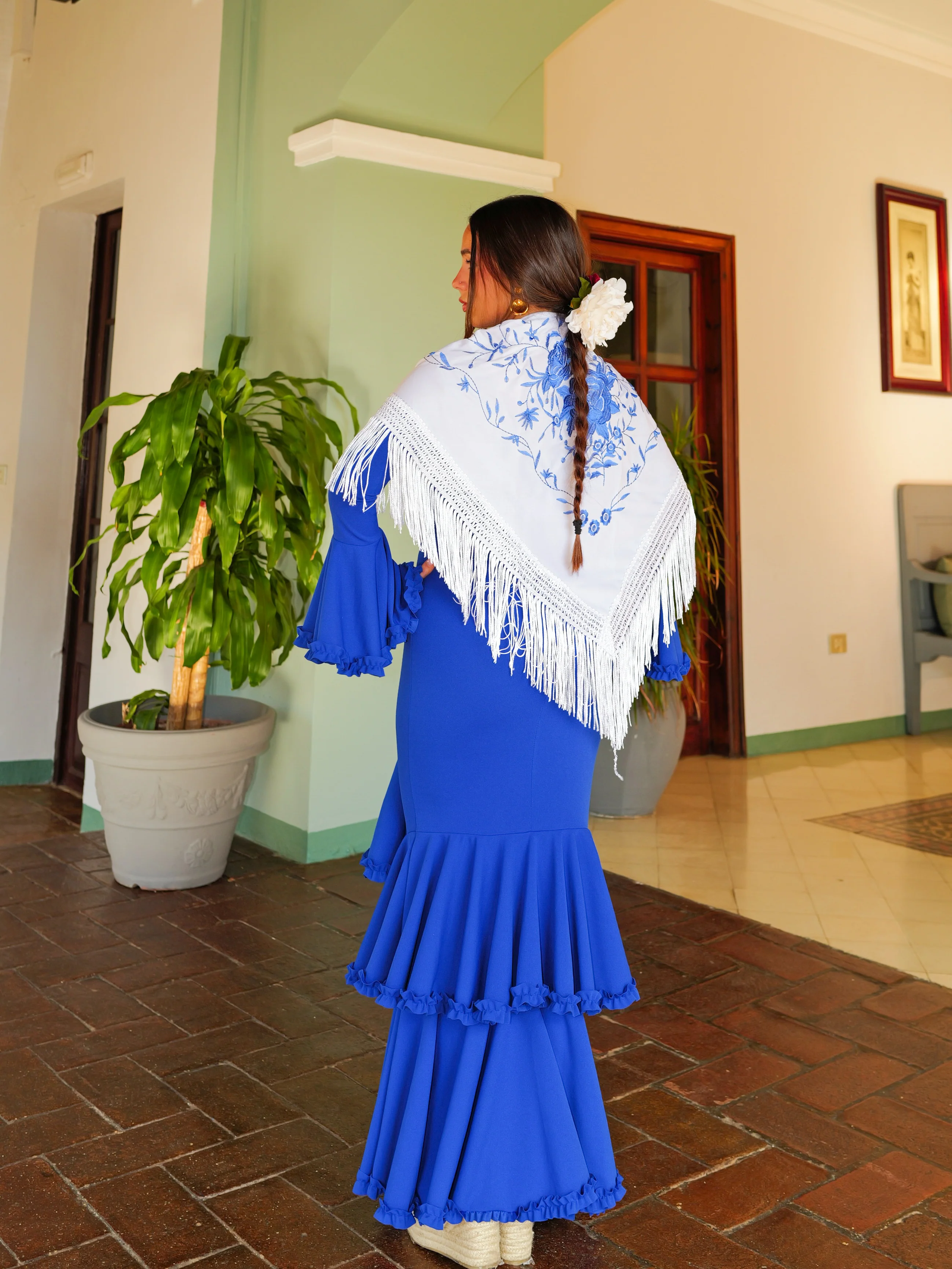 Traje flamenca asimétrico azul - Image 3