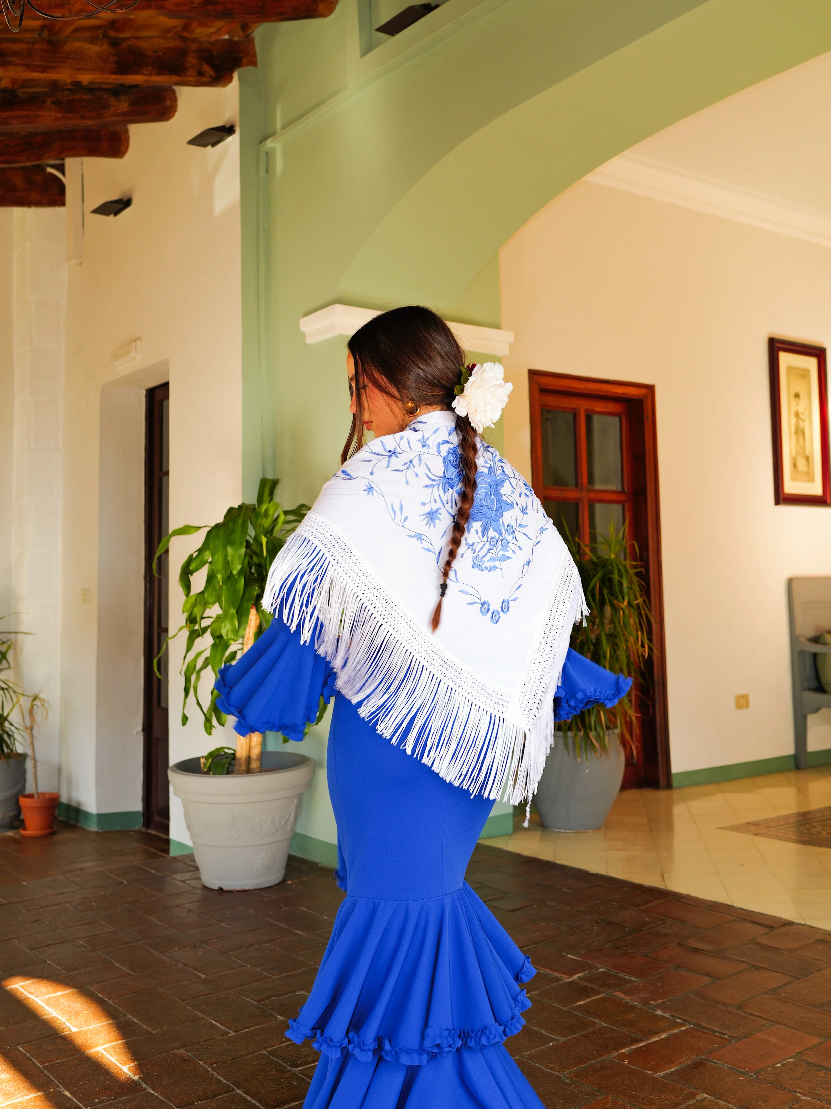 Traje flamenca asimétrico azul - Image 5