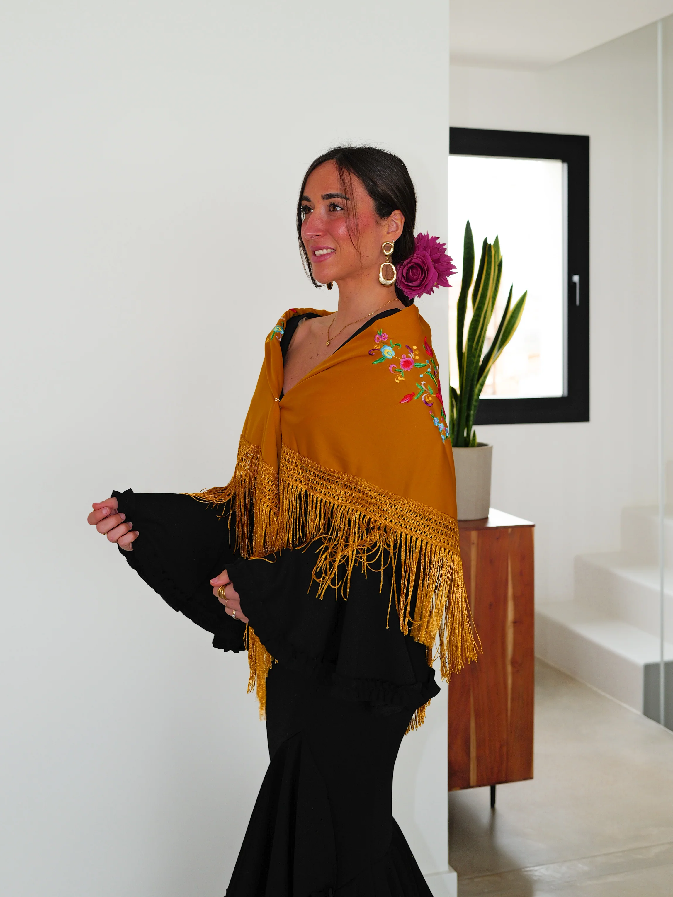 Traje flamenca asimétrico negro - Image 7