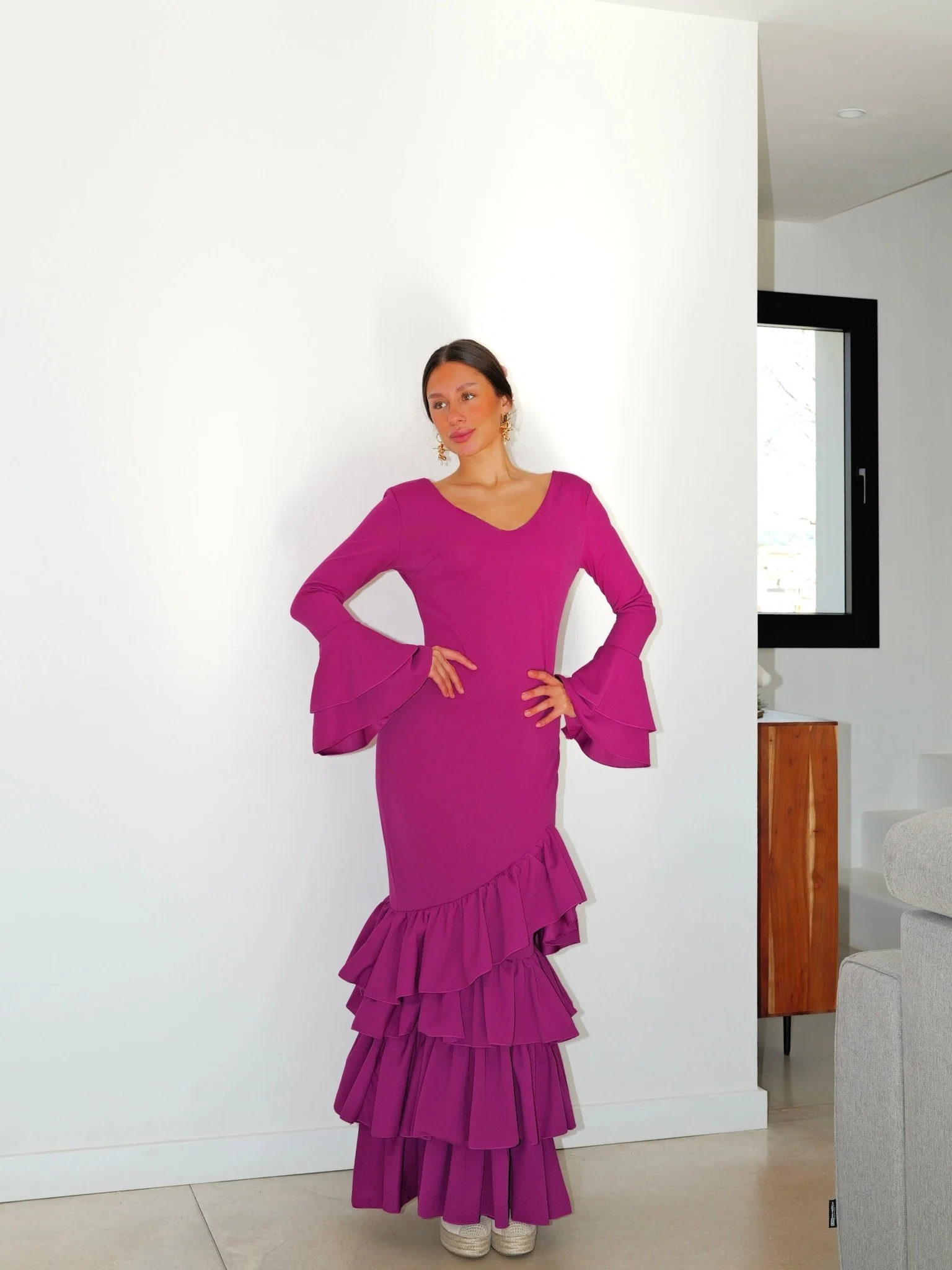 Traje flamenca asimetrico volantes cereza