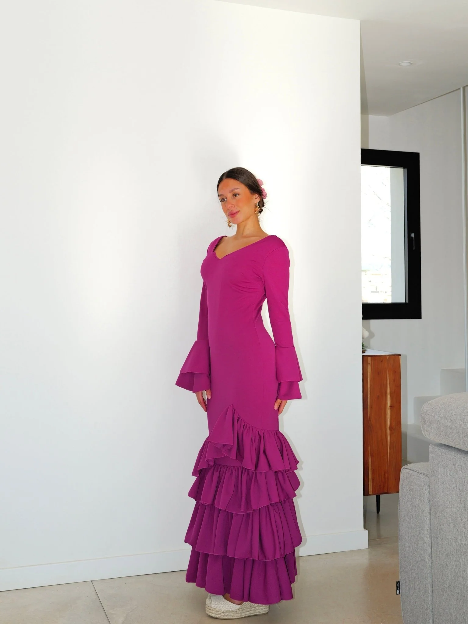 Traje flamenca asimetrico volantes cereza - Image 7