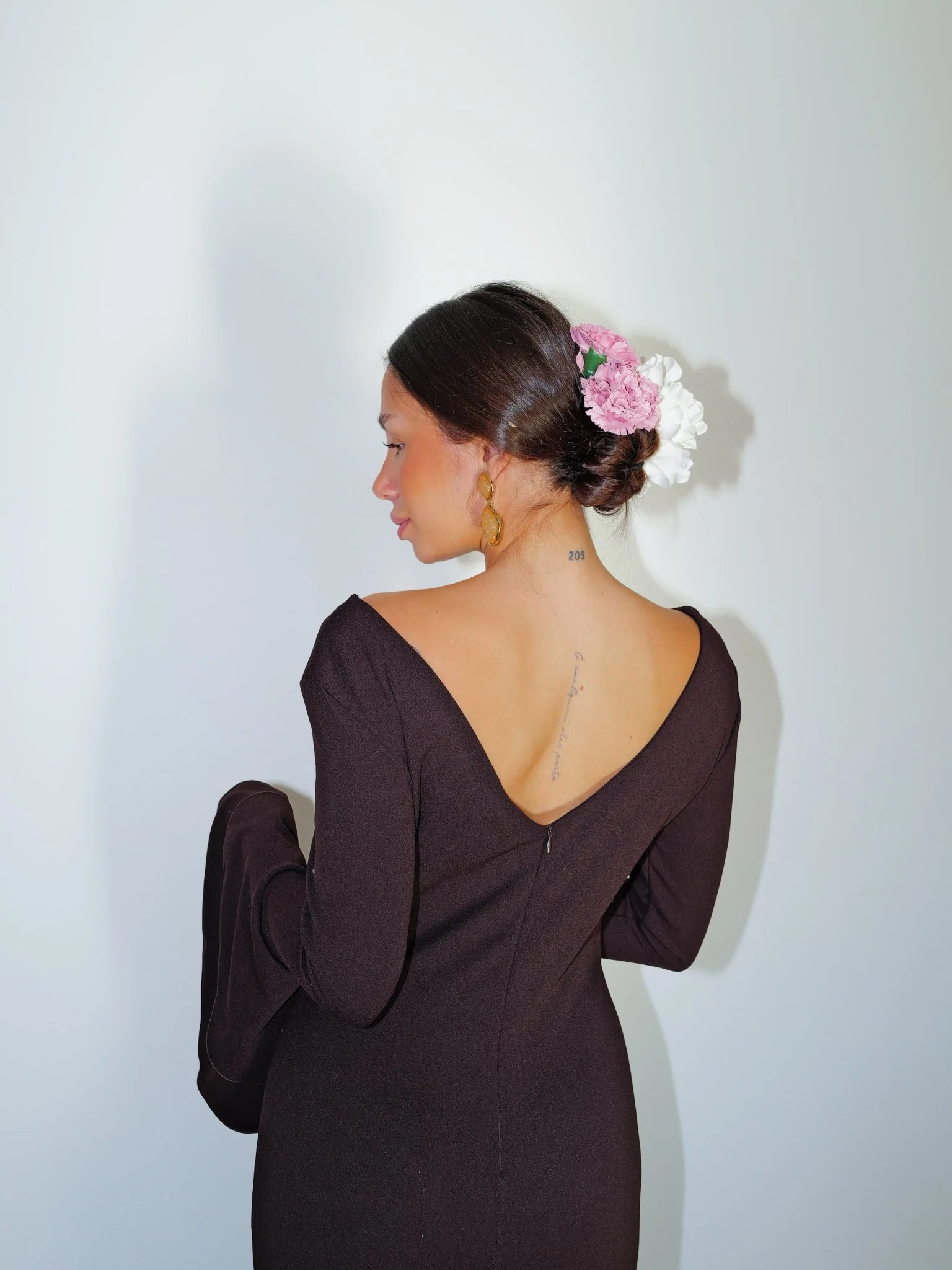 Traje flamenca asimetrico volantes marrón - Image 11