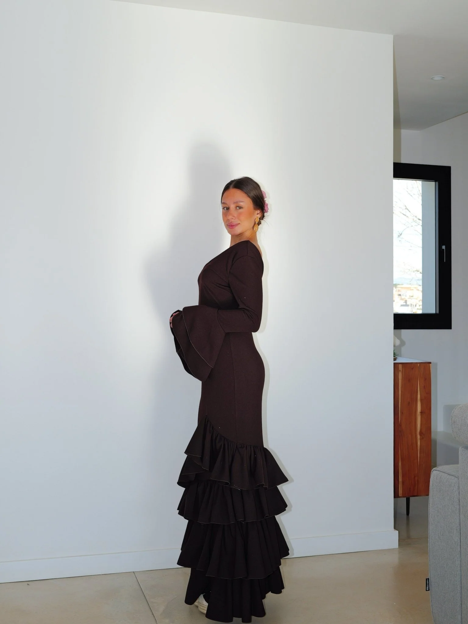 Traje flamenca asimetrico volantes marrón - Image 8