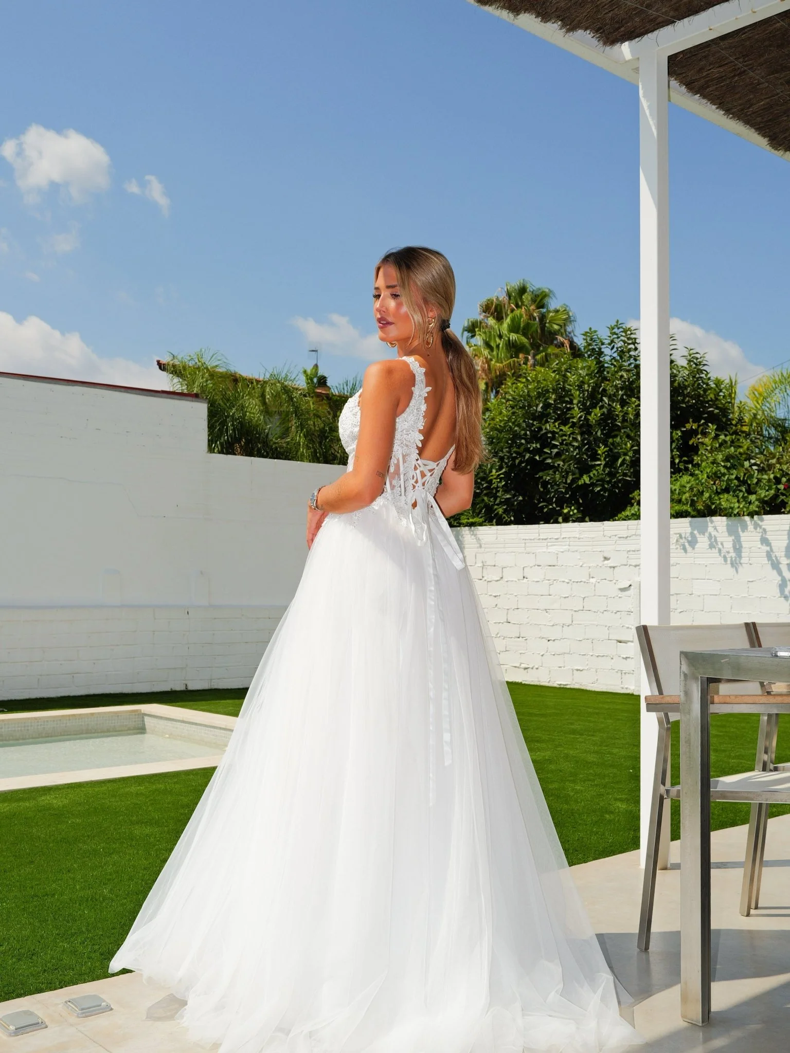 Vestido corsé pico tulle blanco - Image 3