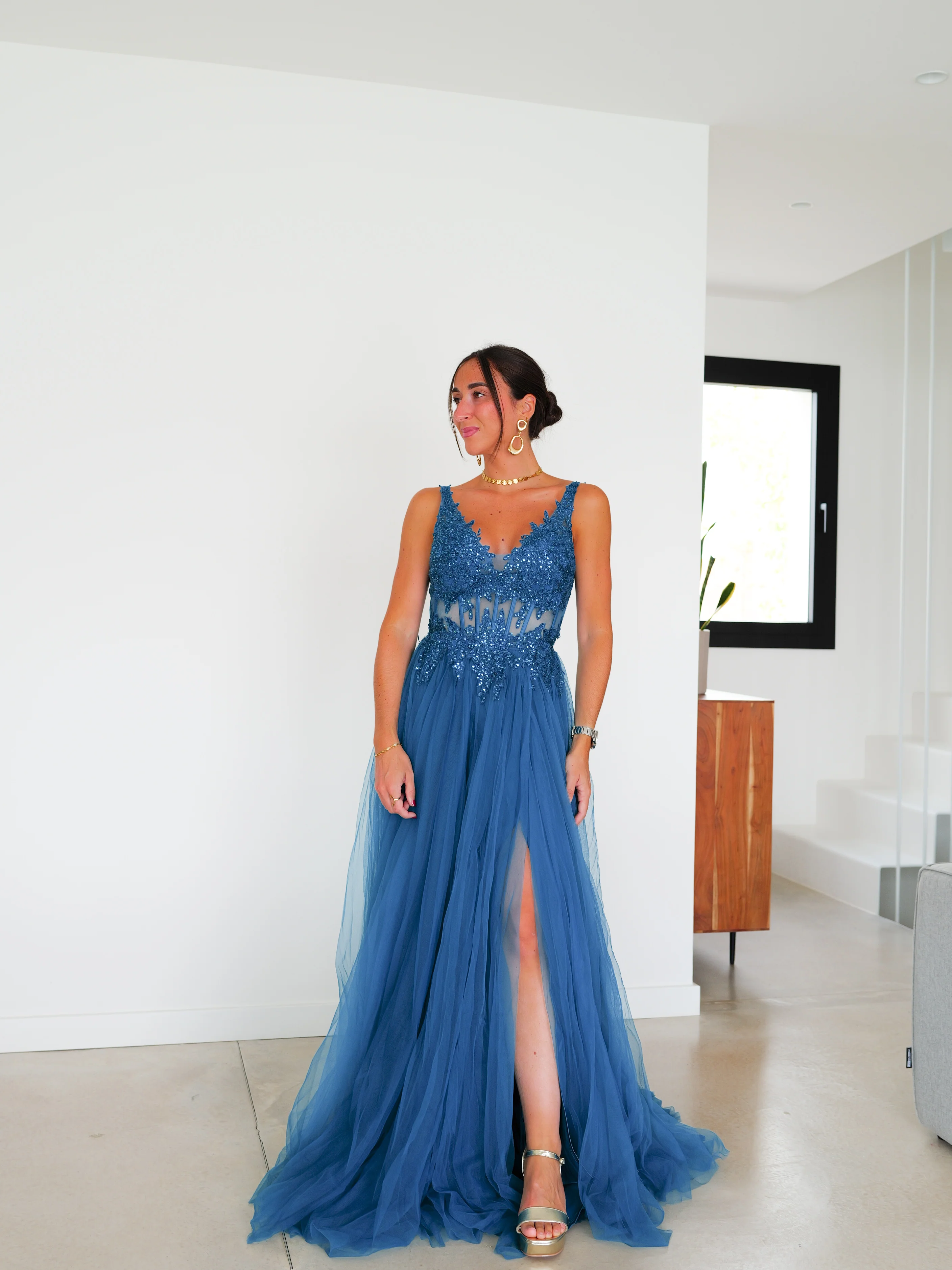 Vestido corsé pico tulle petroleo - Image 4