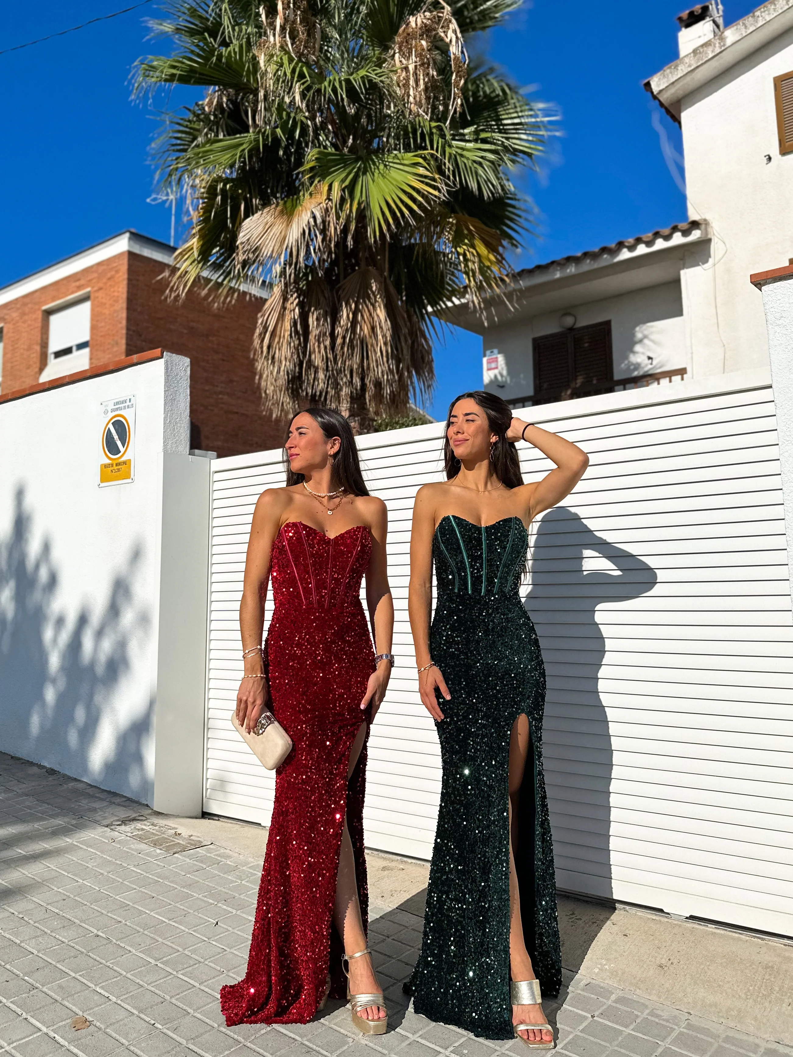 Vestido corse sirena glitter burdeos - Image 7
