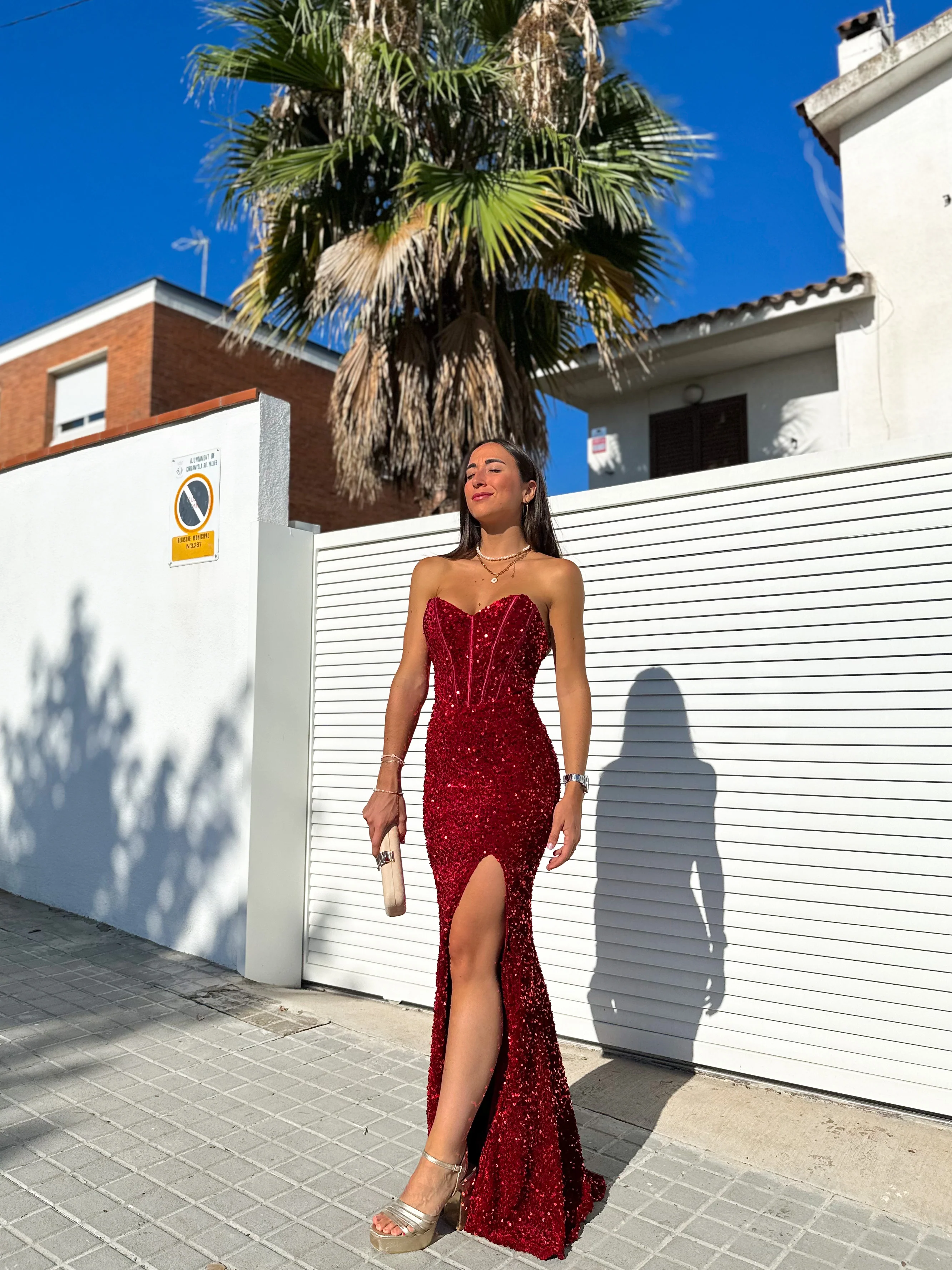 Vestido corse sirena glitter burdeos - Image 9