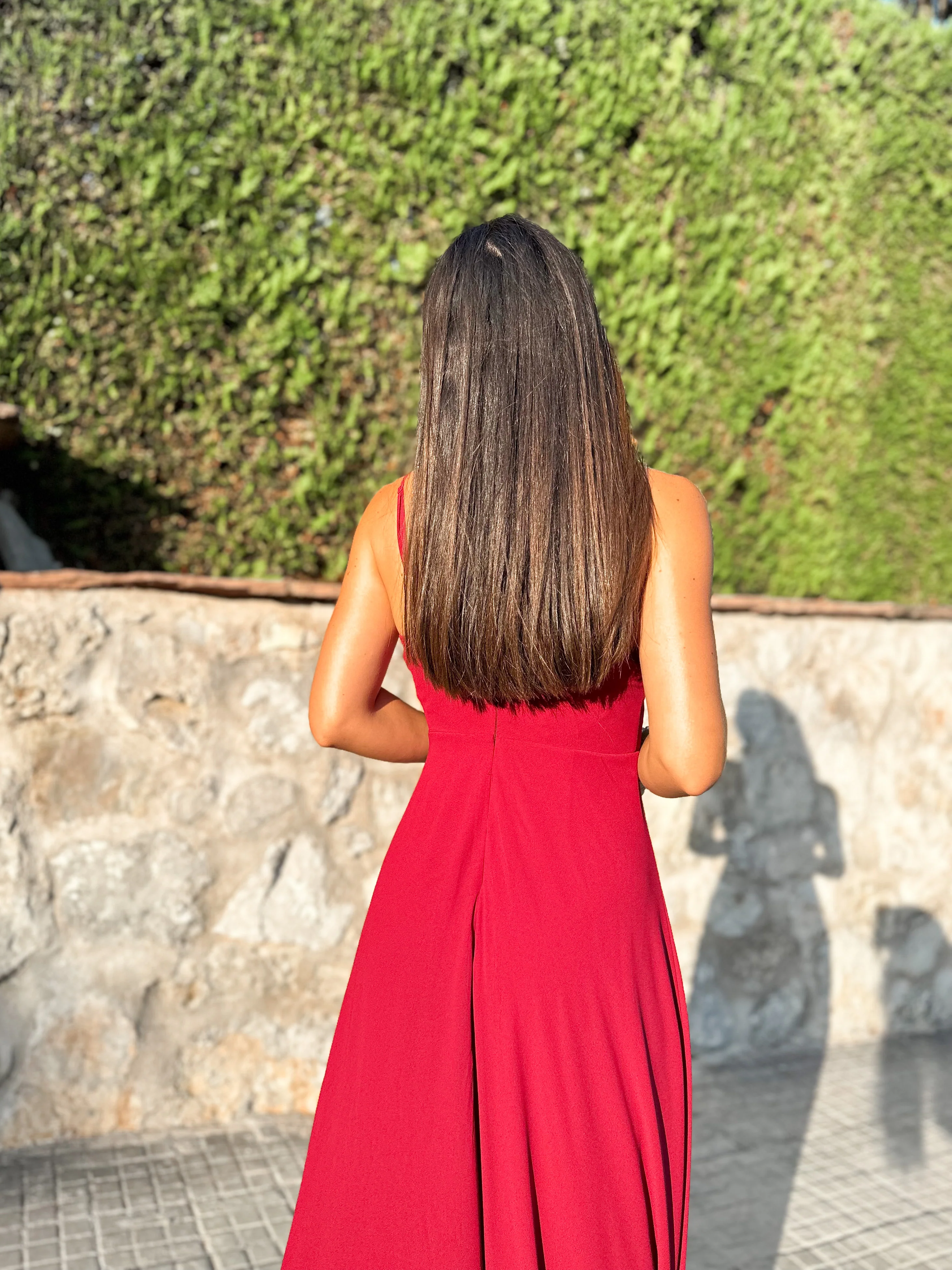 Vestido crepe pico burdeos - Image 14