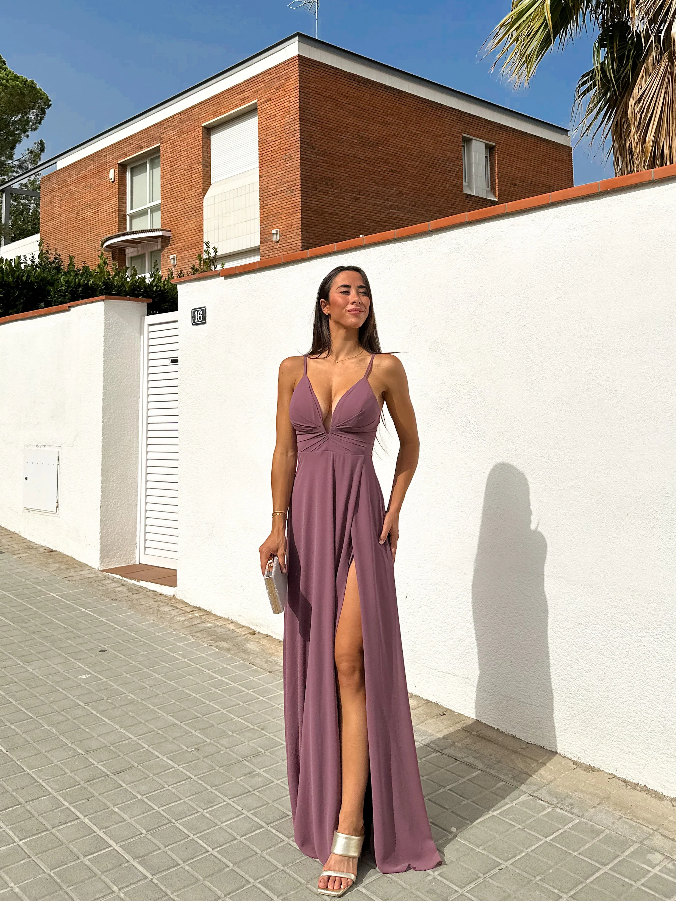 Vestido crepe pico malva - Image 4
