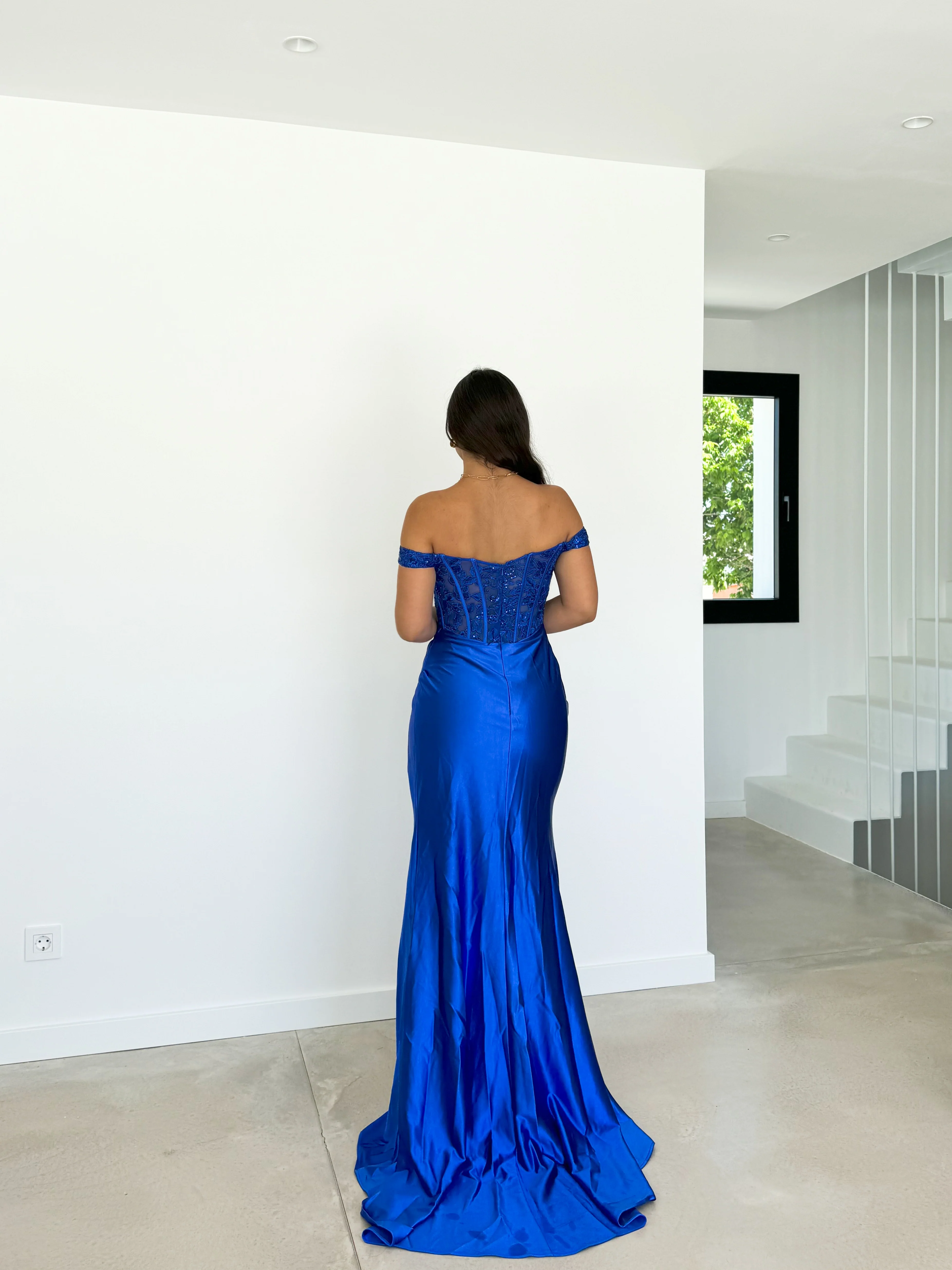 Vestido encaje manguitos satinado klein - Image 5