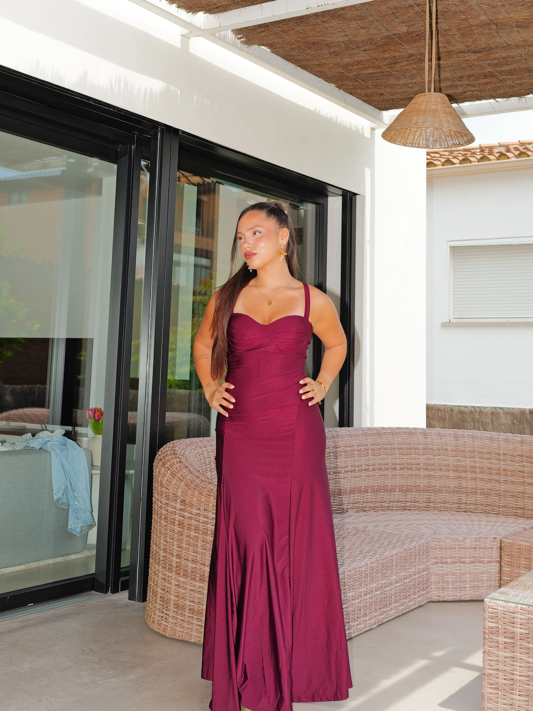 Vestido entrelazado escote concha burdeos - Image 4