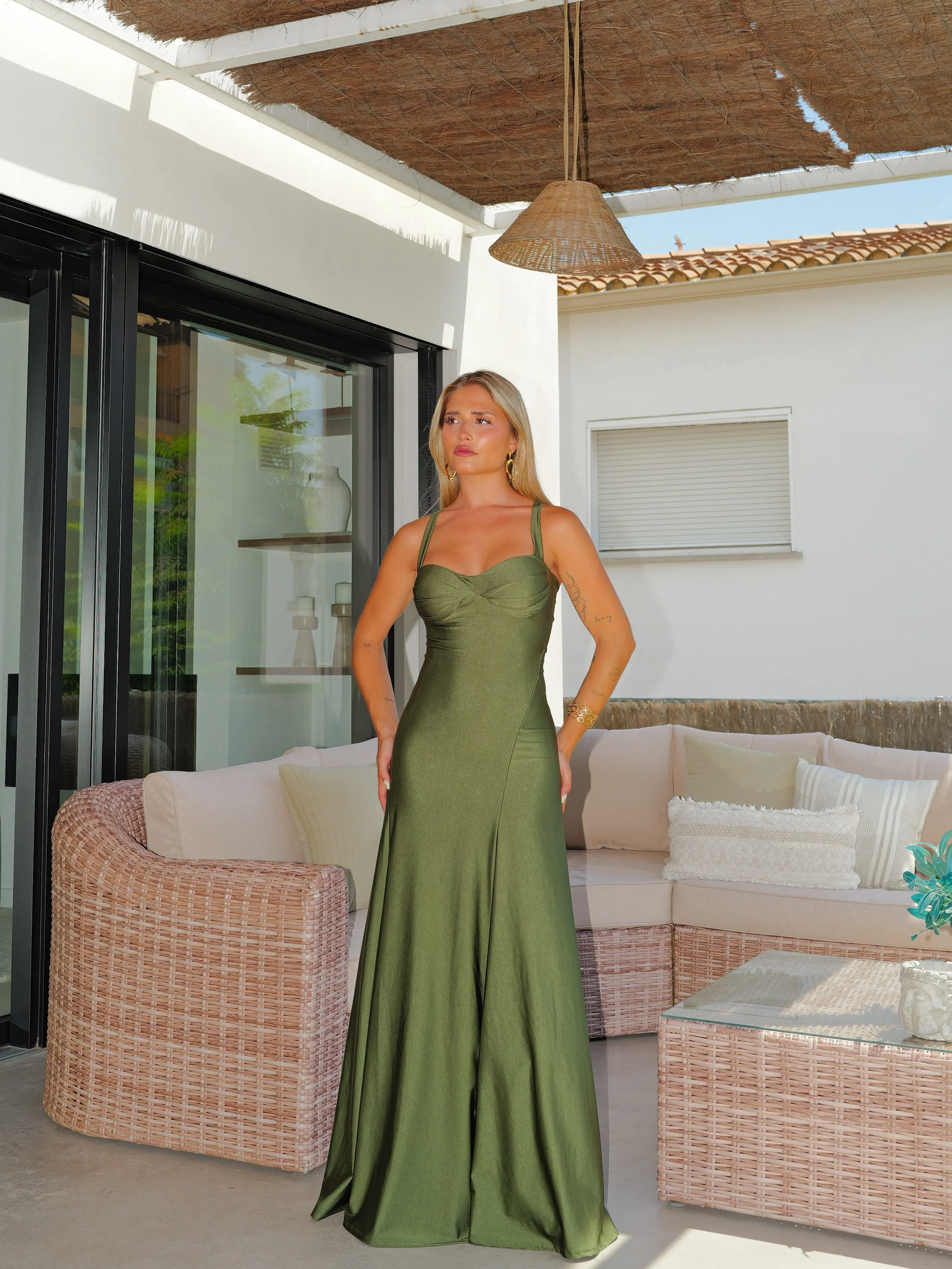 Vestido entrelazado escote concha oliva - Image 5
