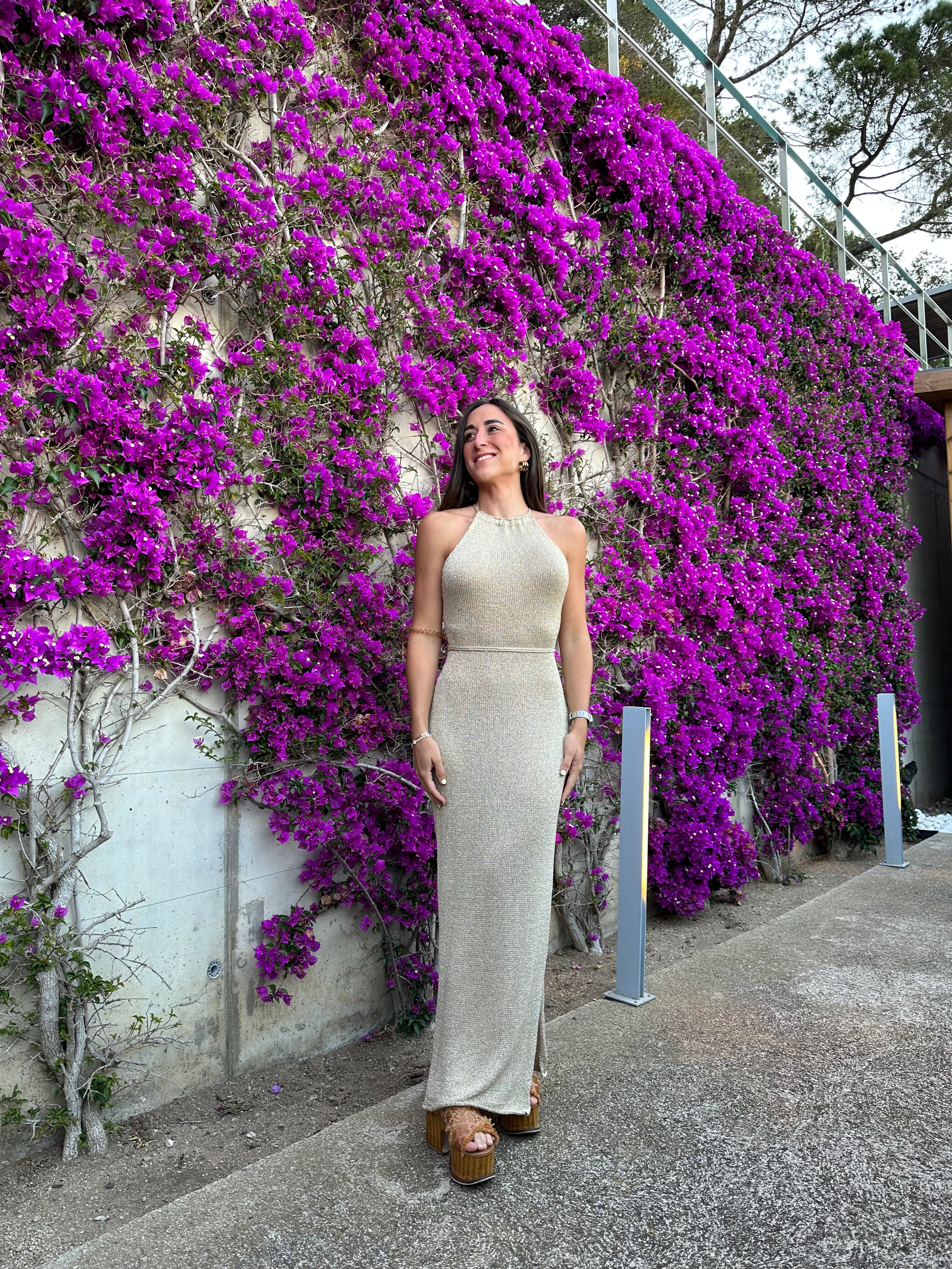 Vestido halter punto dorado - Image 14