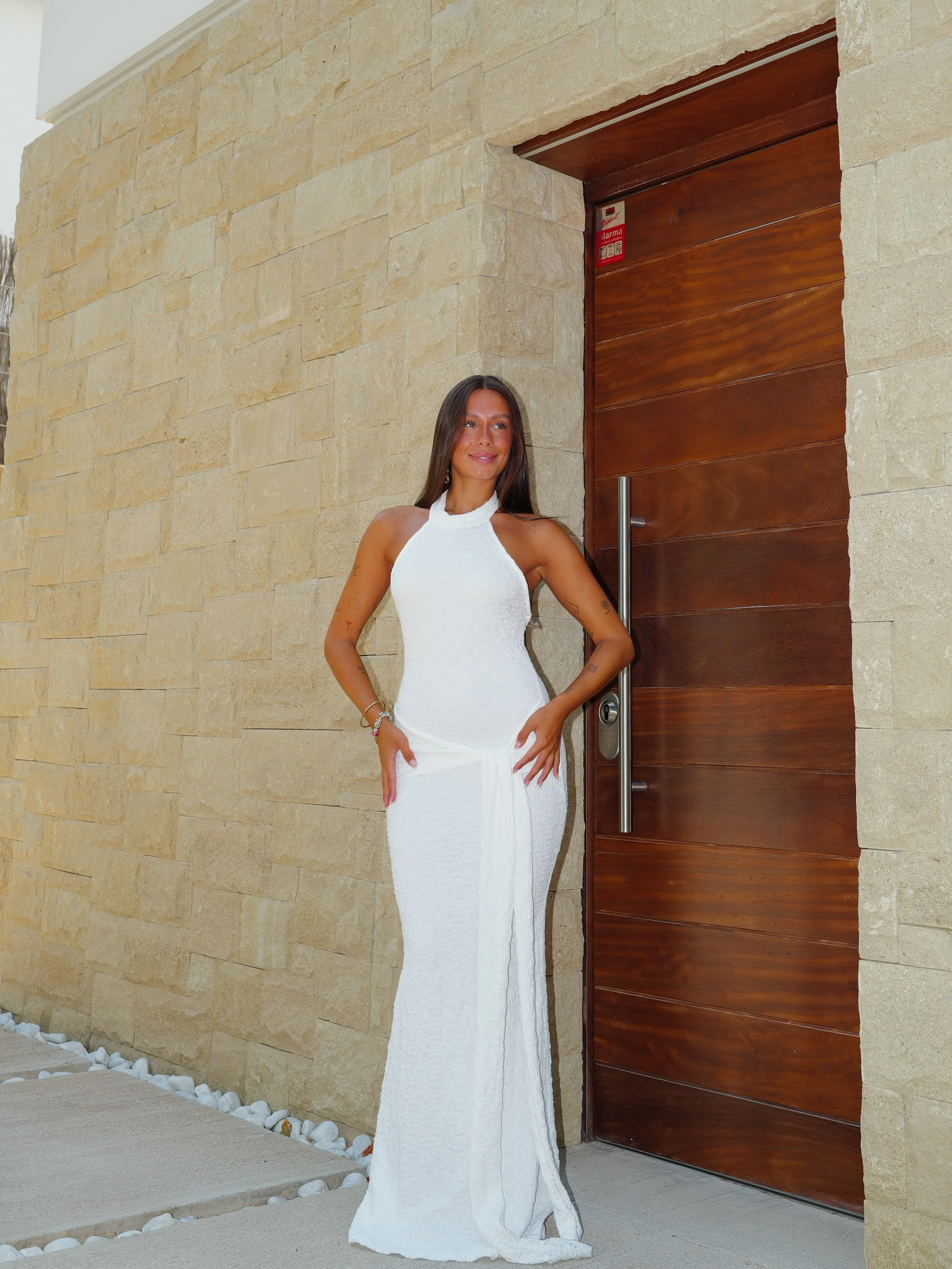 Vestido halter textura nudo blanco - Image 5