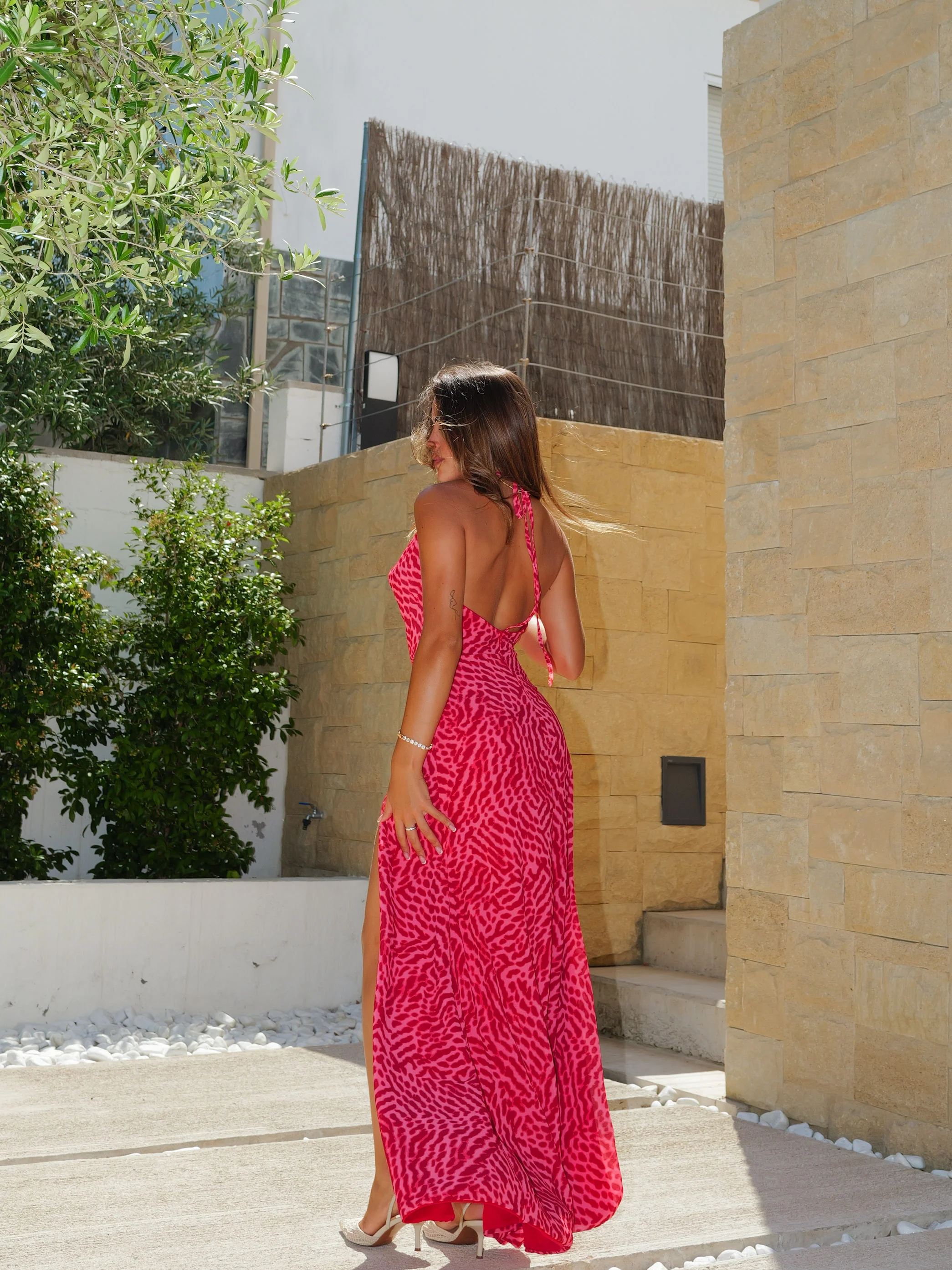 Vestido largo cascada estampado georgette coral - Image 5