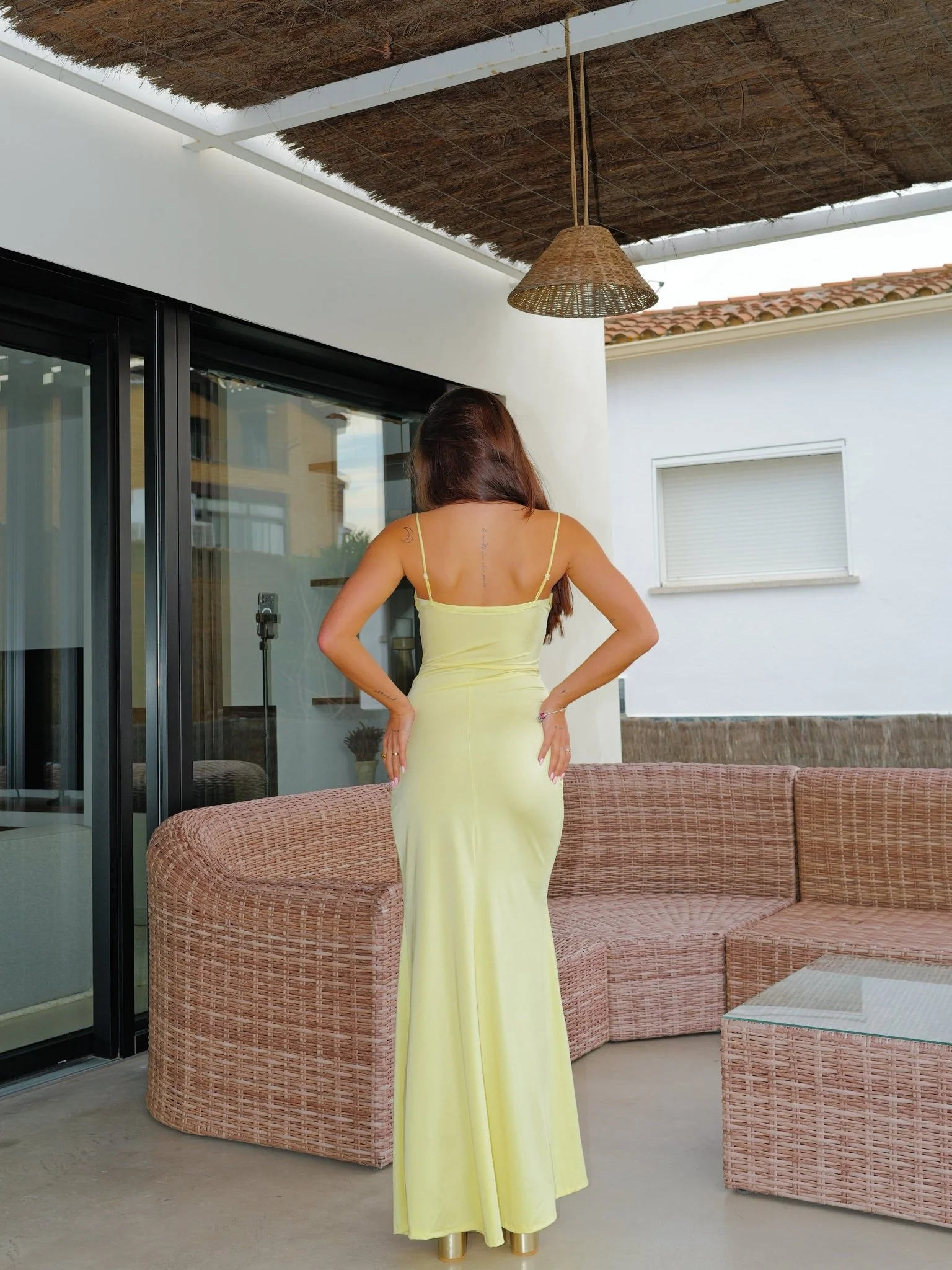 Vestido largo corse satinado amarillo - Image 4