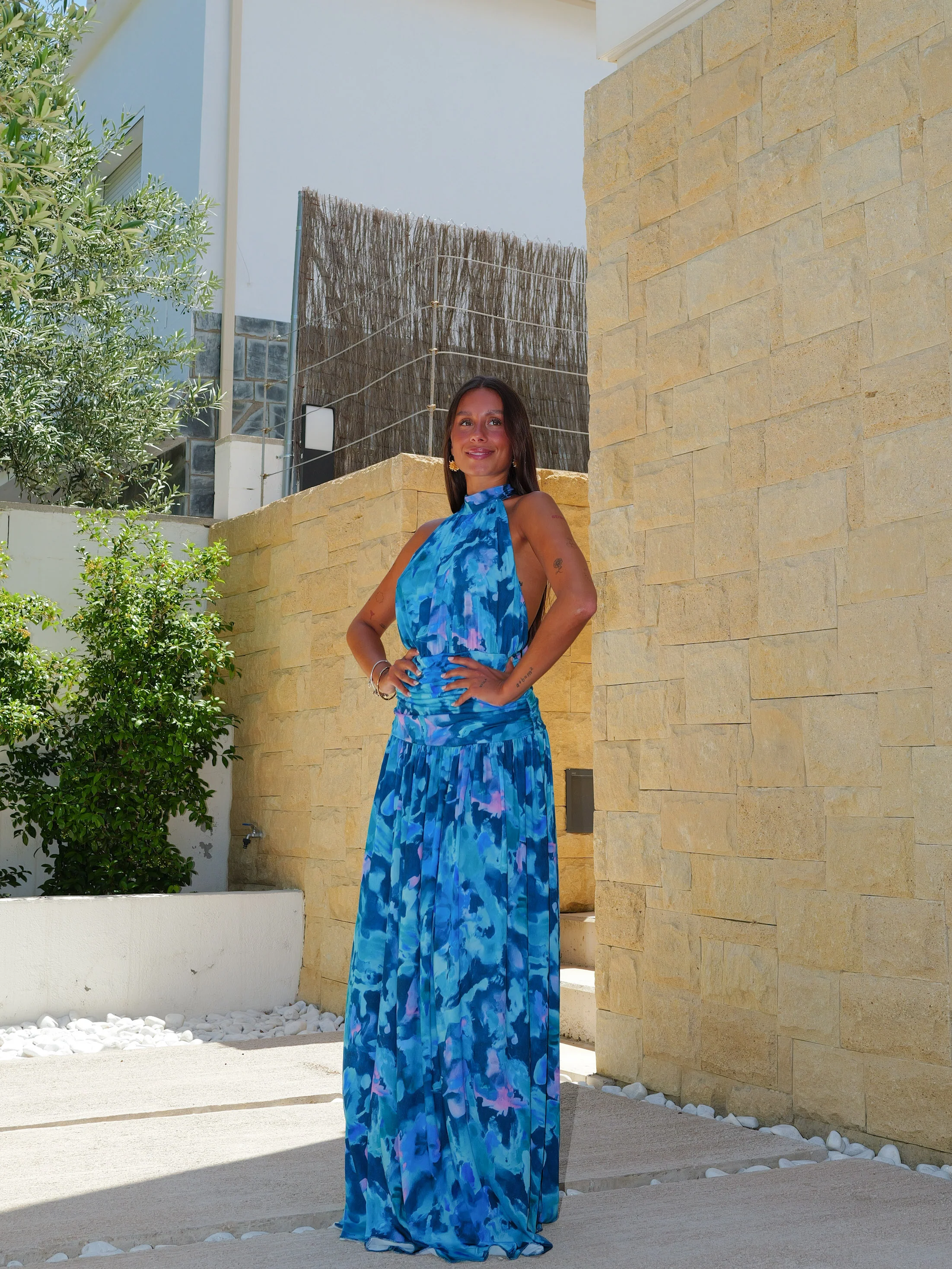 Vestido halter espalda estampado azul - Image 4