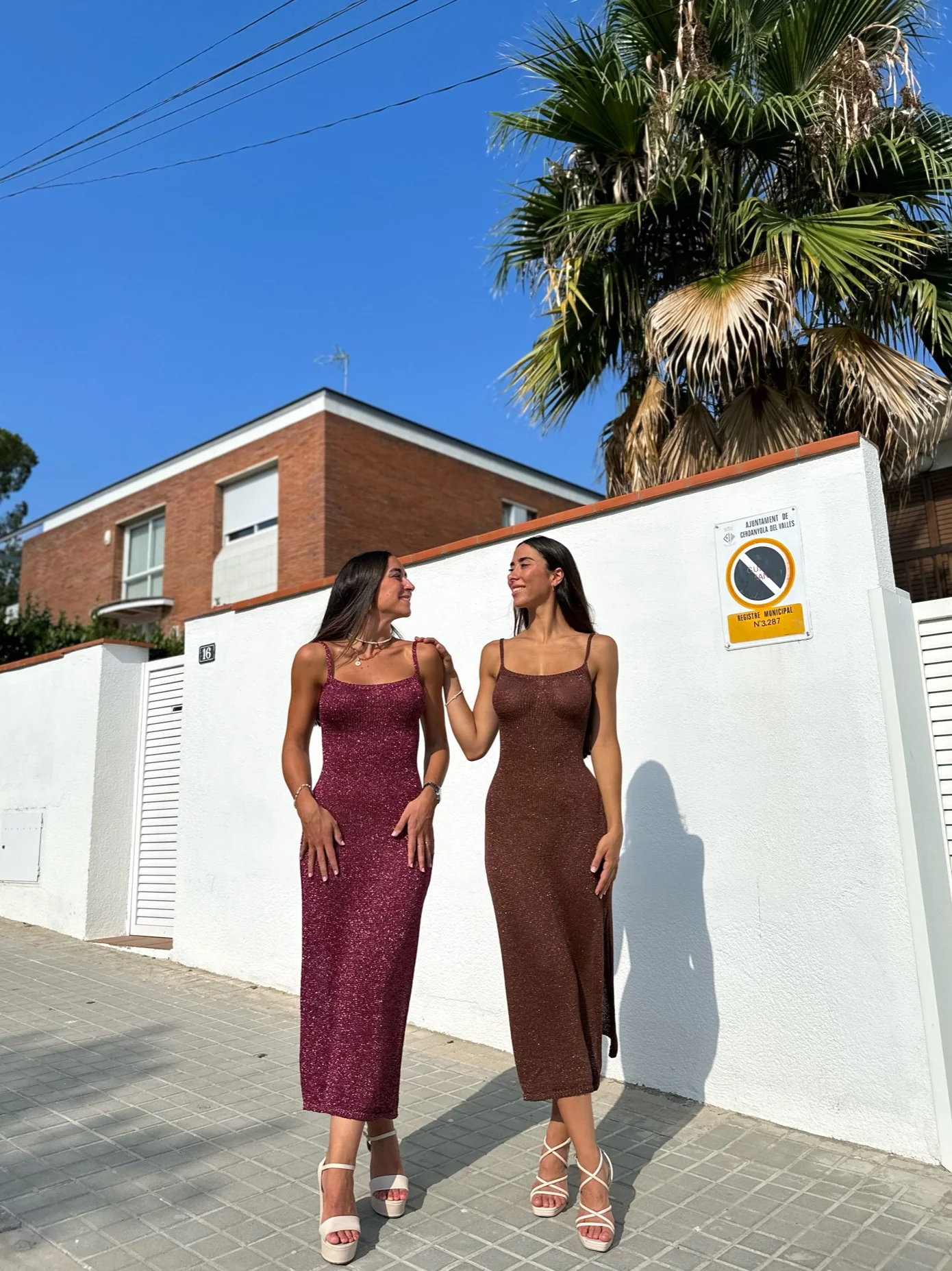 Vestido midi punto marron - Image 7