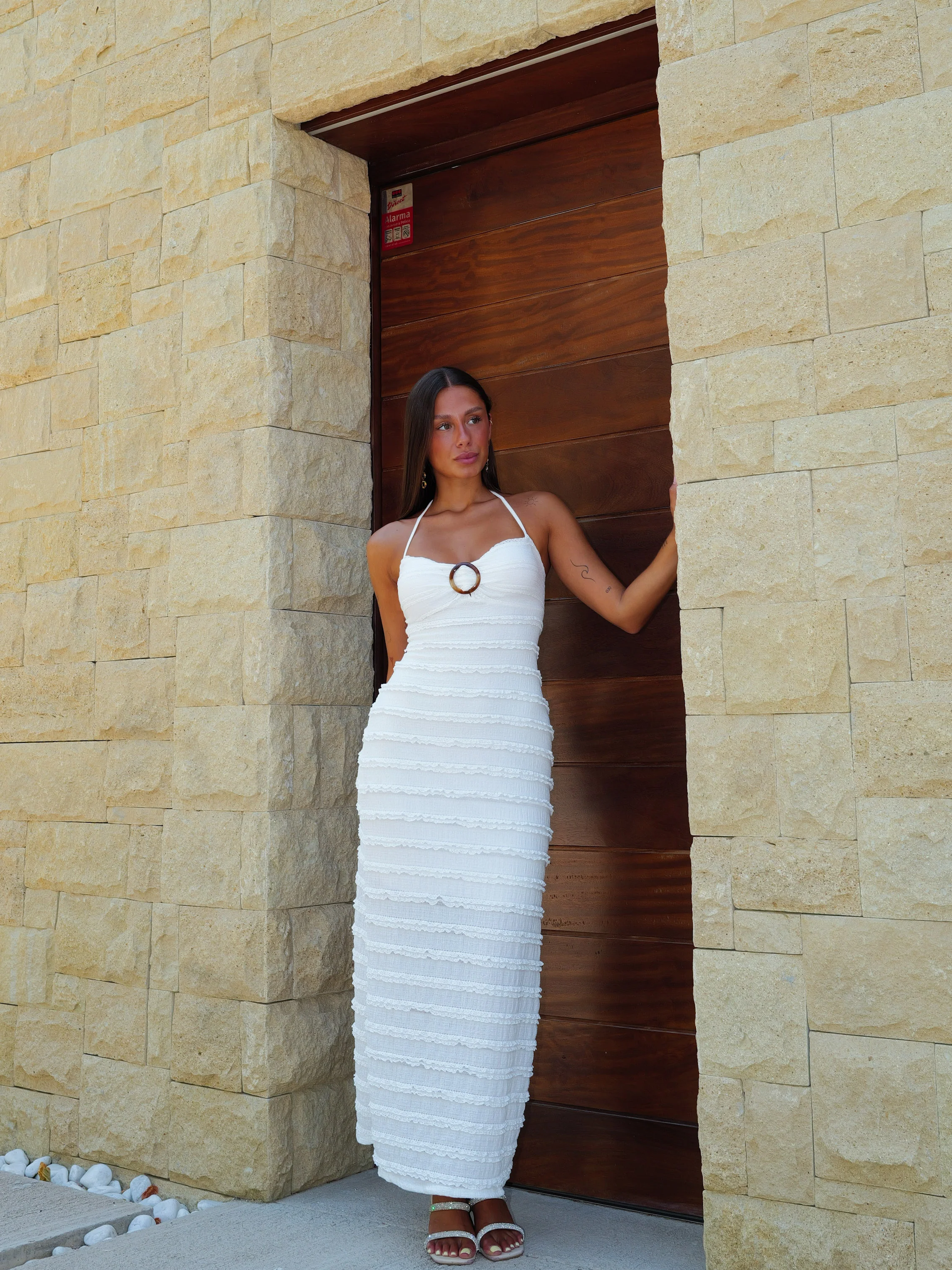 Vestido midi volantes encaje blanco