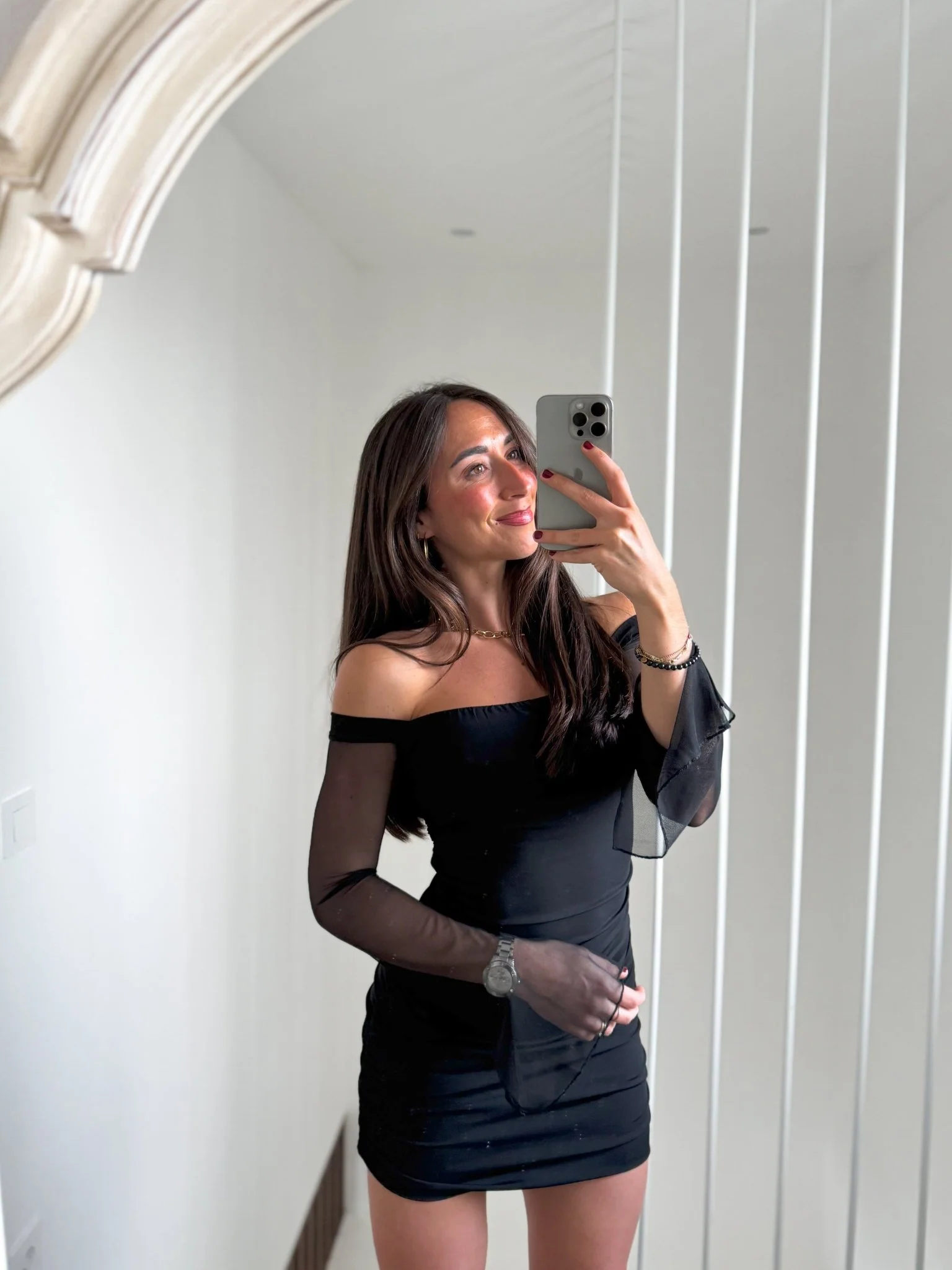 Vestido mini bardot mangas tulle negro - Image 11