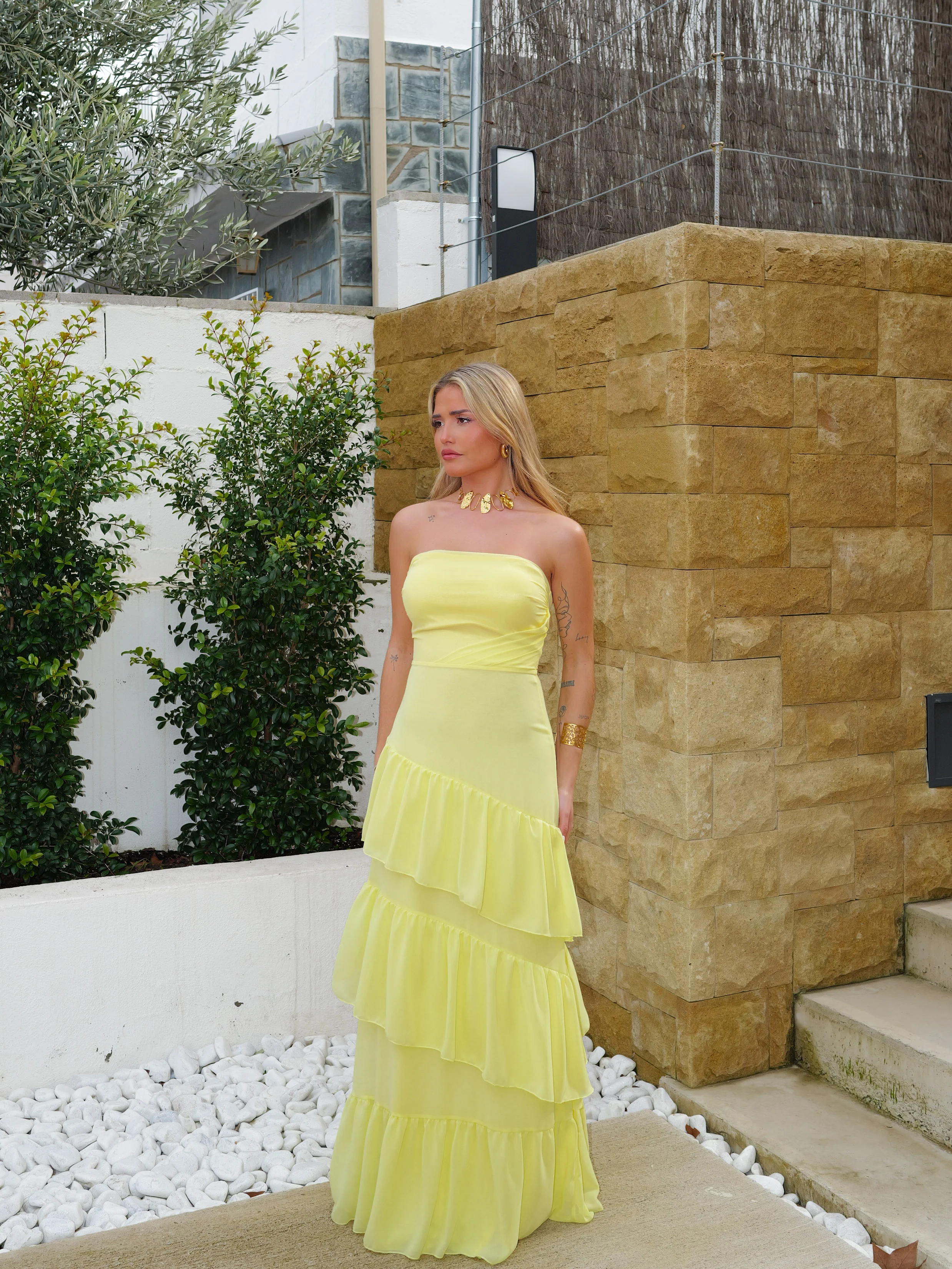 Vestido palabra volantes amarillo - Image 5