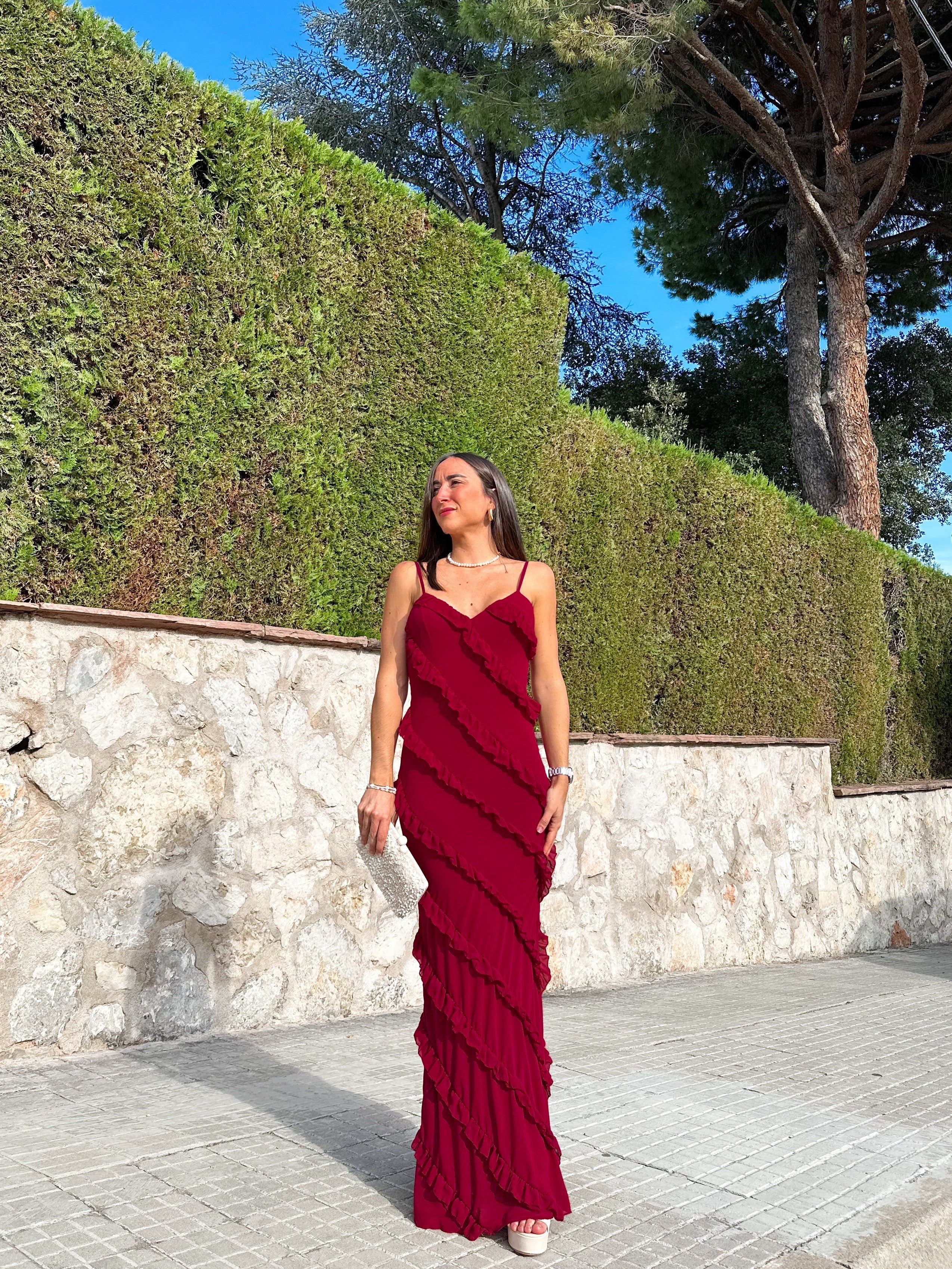 Vestido volantes crepe burdeos - Image 3