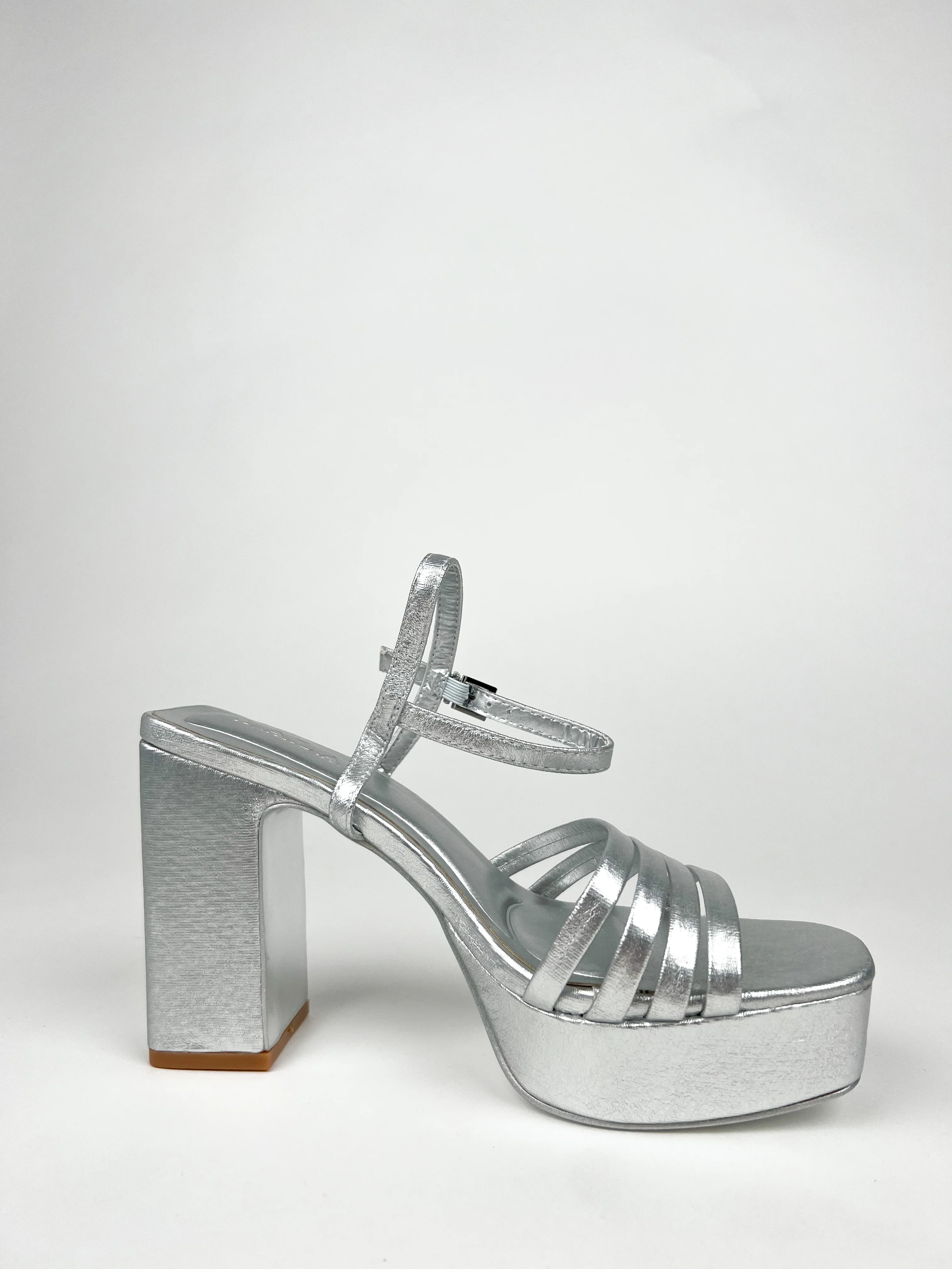 Sandalia plataforma bandas plata - Image 3
